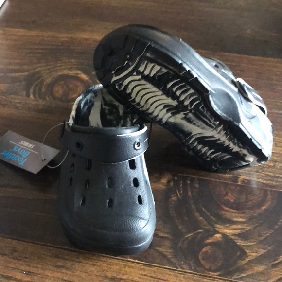 Toddler Boys Kids Sandals Croc Style Water Shoes - Picture 1 of 4